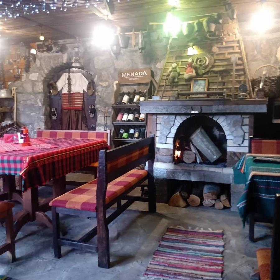 Кръчмъ При Байката Hotel Ribarica Luaran gambar