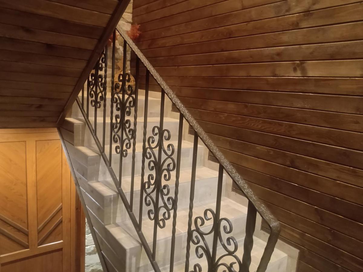 Кръчмъ При Байката Hotel Ribarica Luaran gambar